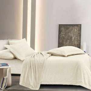 طقم غطوة فاخر مُخمل محفّر مع فرو ناعم مفرد/مفرد ونص 4 قطع، كريمي