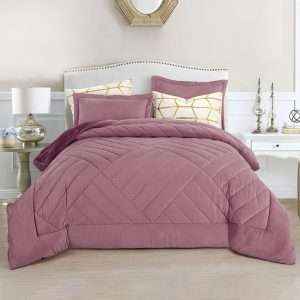 Velvet And Fur Winter Comforter Set, Plush pink