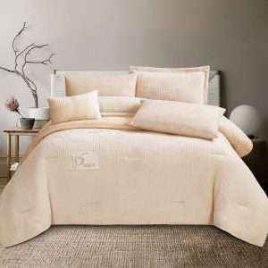 طقم لحاف شتوي مخمل وفرو مفرد/ مفـرد ونص 4قطع، كريمي