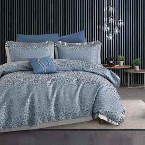 طقم لحاف فاخر من الجاكار