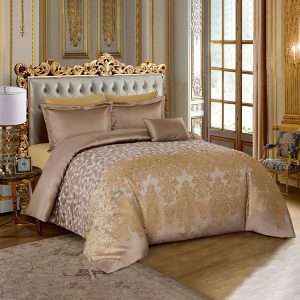 طقم لحاف فاخر من الجاكار مجوز 7 قطع