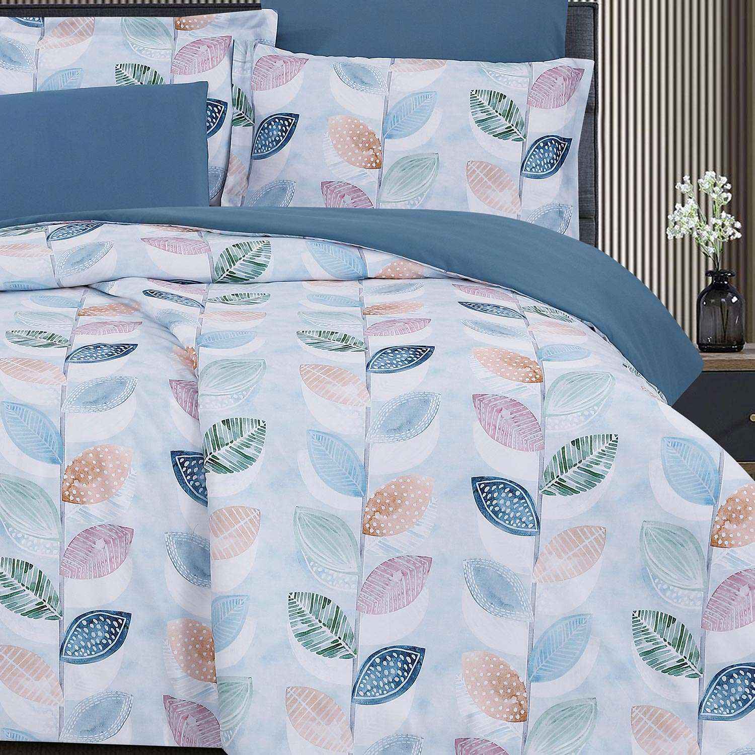 Patterned Comforter Twin 4 Pieces Set