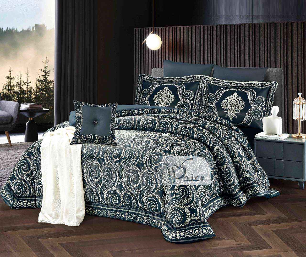 طقم لحاف فاخر من الجاكار مجوز 7 قطع