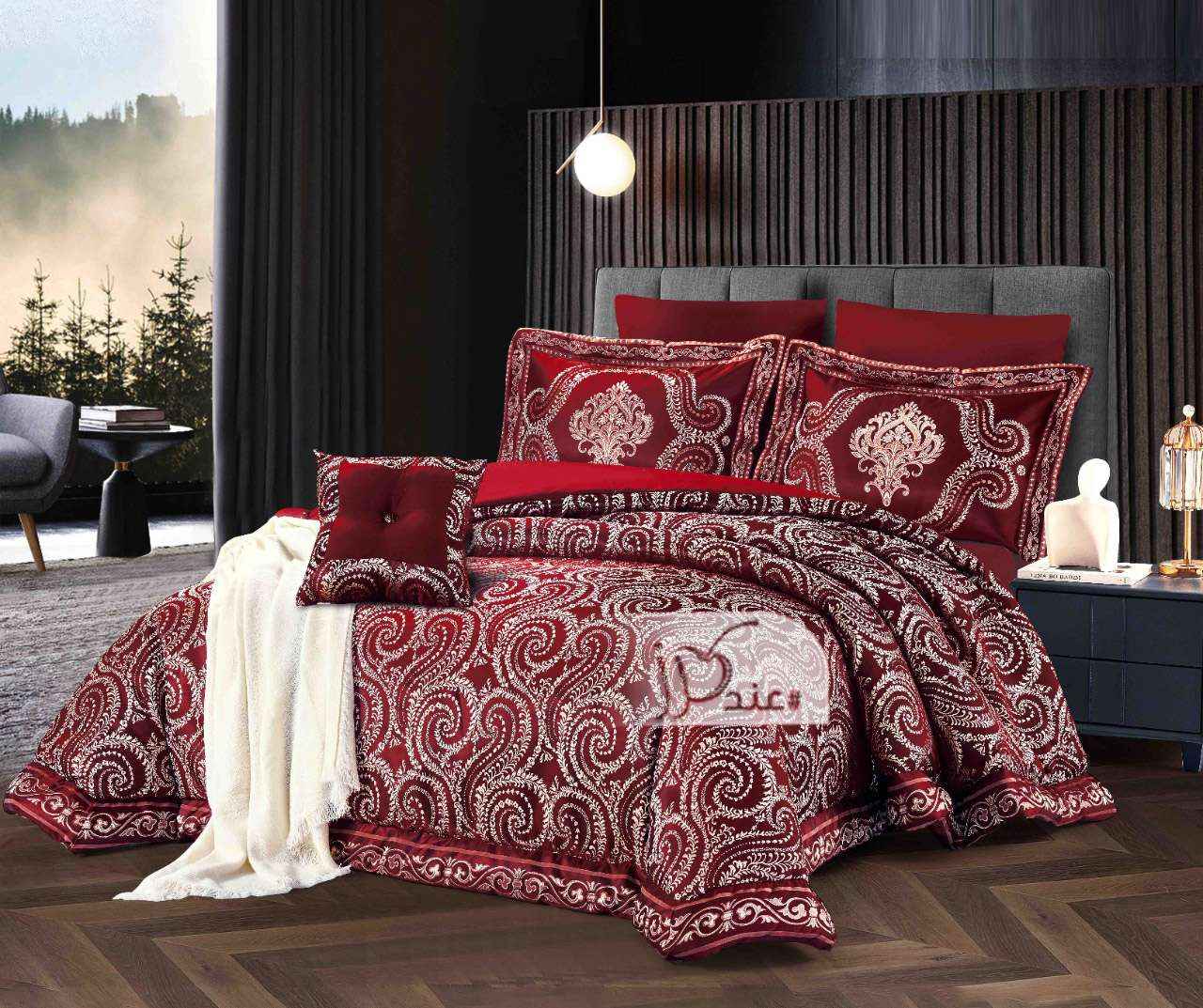 طقم لحاف فاخر من الجاكار مجوز 7 قطع