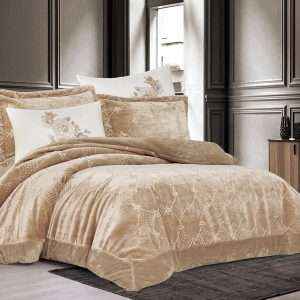 Velvet & Fur Winter Embroidered King Size 6 PCS, Honey