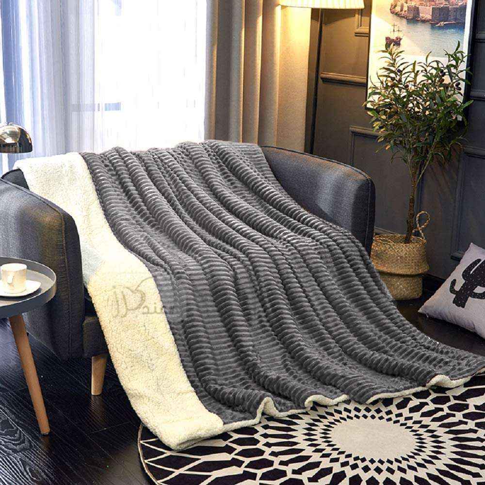 بطانية حجم مفرد خفيفة مُخمل وفرو 150x200 سم، رمادي فاتح