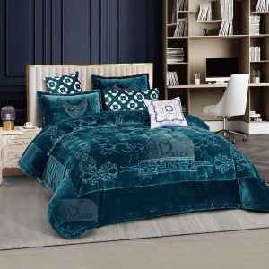 طقم لحاف محفر 3D شتوي مخمل وفرو، مجوز 7 قطع