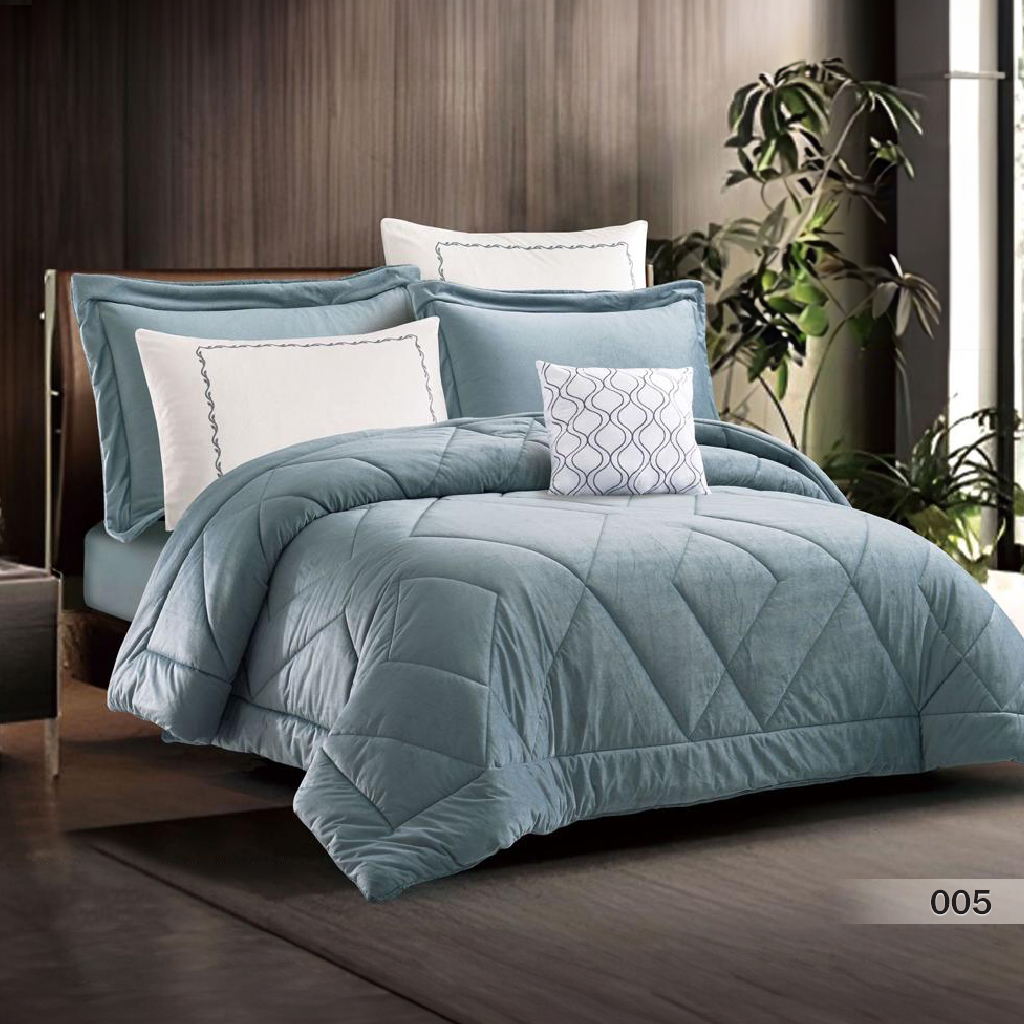 Warm And Fluffy Winter Velvet Fur Reversible Comforter Set, King Size (220  X 240 Cm) 6 Pcs Soft Bedding Set, Floral Printed Pattern, Lshy-2, Turquoise  : Buy Online at Best Price in