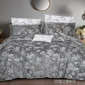 Jacquard Velvet Fur Comforter Set King Size 8 PCS