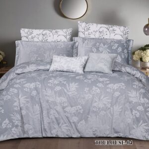 Jacquard Velvet Fur Comforter Set King Size 8 PCS