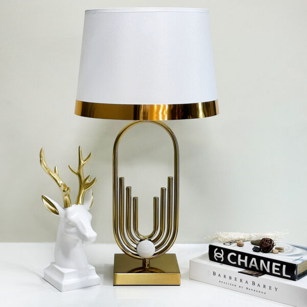 Ceramic Table Lamp Vintage luxury lighting bedside accent Black and Gold Ceramic Table Lamp 58 cm Hight