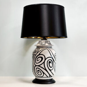 مصباح طاولة سيراميك ارتفاع 66 سم